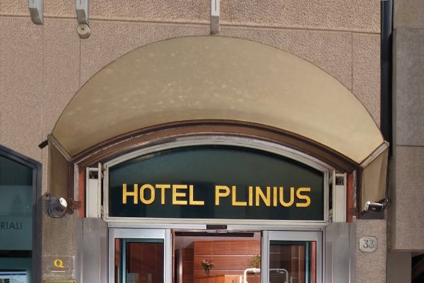 Plinius (Como)